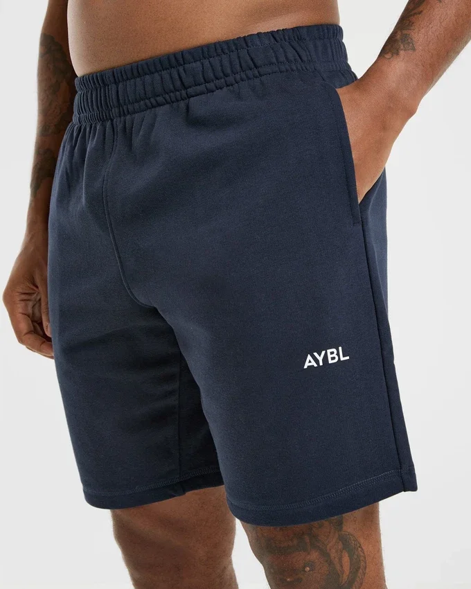 Essential Lightweight 7" Shorts