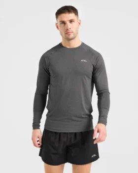 Essential Long Sleeve T Shirt