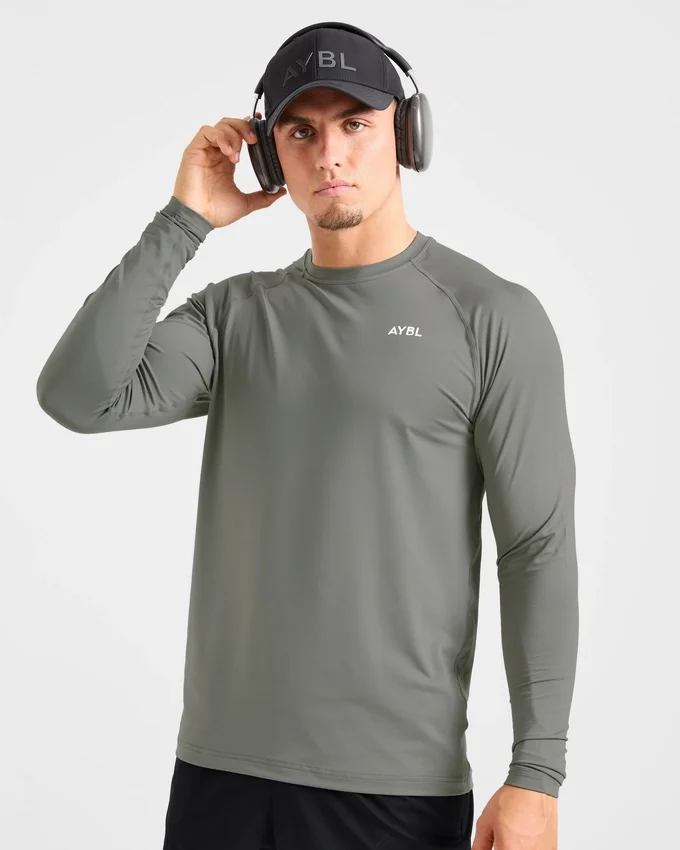 Essential Long Sleeve T Shirt
