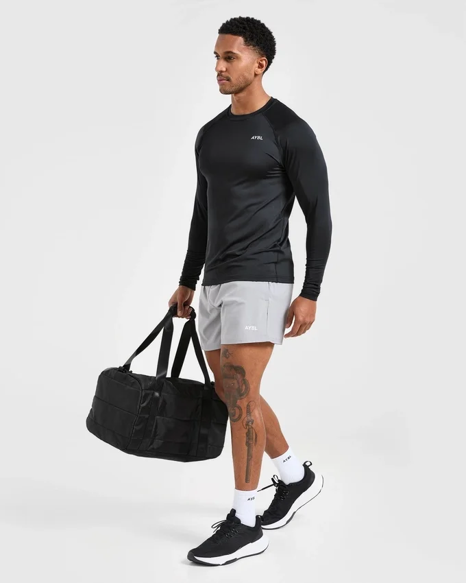 Essential Long Sleeve T Shirt