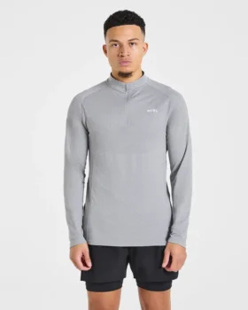 Essential Seamless 1/4 Zip Pullover