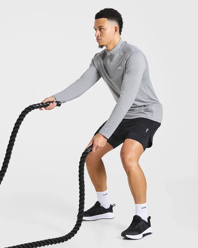 Essential Seamless 1/4 Zip Pullover