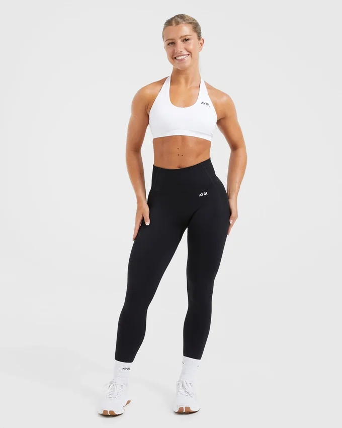 Essential Seamless Halterneck Sports Bra