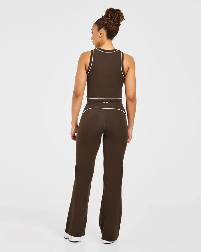 Form Flared Leggings