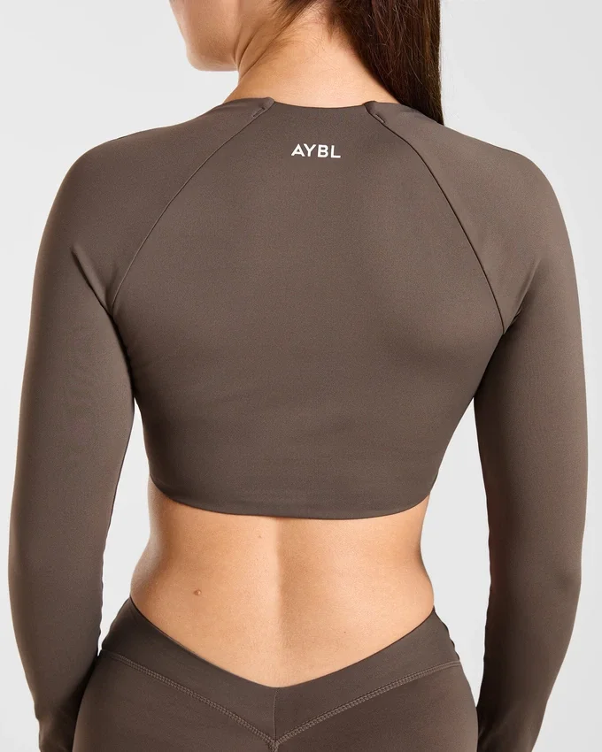 Physique Long Sleeve Crop Top