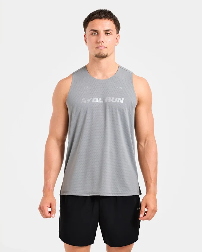 Run Loose Tank