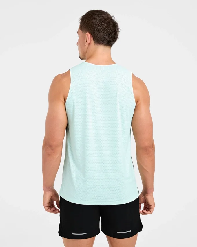 Run Loose Tank