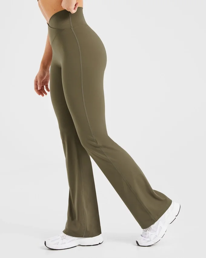 Sculpt Wrap Flared Leggings
