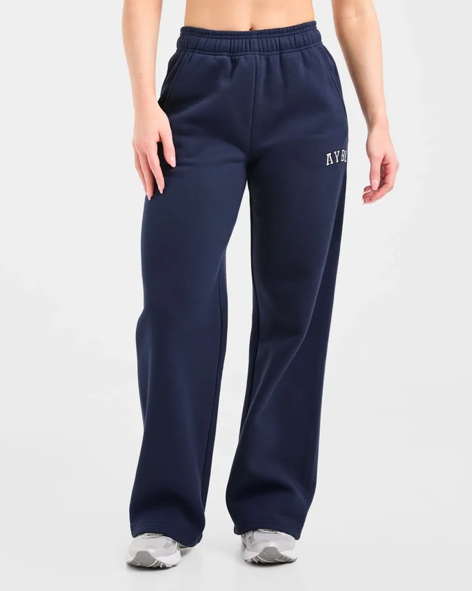 Varsity 2.0 Oversized Straight Leg Joggers
